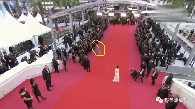 Màn đi thảm đỏ hài nhất Cannes 2018: Tình cũ G-Dragon chiếm hẳn 9 phút để...xoay tròn
